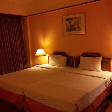 Pavilion Rim Kwai Resort Kanchanaburi Luaran gambar